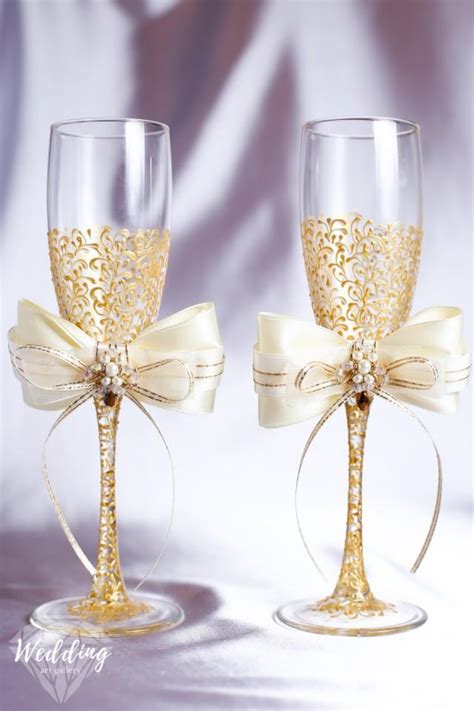 Personalized Wedding Flutes Wedding Champagne Glasses Champagne Flutes Toasting Flutes Gold