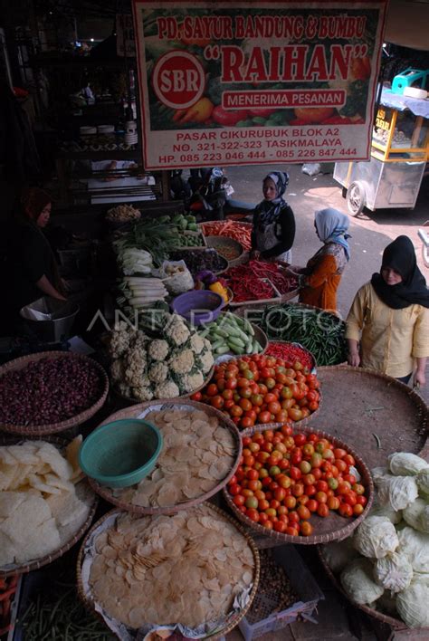 HARGA SAYURAN NAIK ANTARA Foto