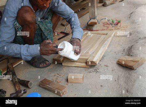 Indian carpenter work hi-res stock photography and images - Alamy