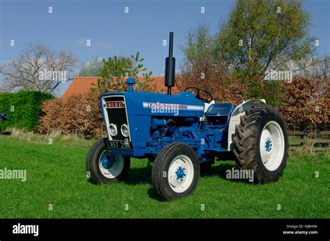 1974 Ford 3000 Tractor Stock Photo Alamy