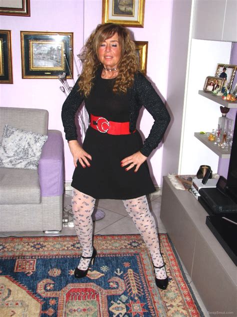 Wife Maria Lingerie And Shaved Pussy