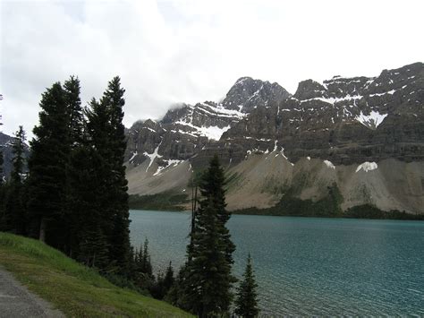 Free Images - glacier lake banff national