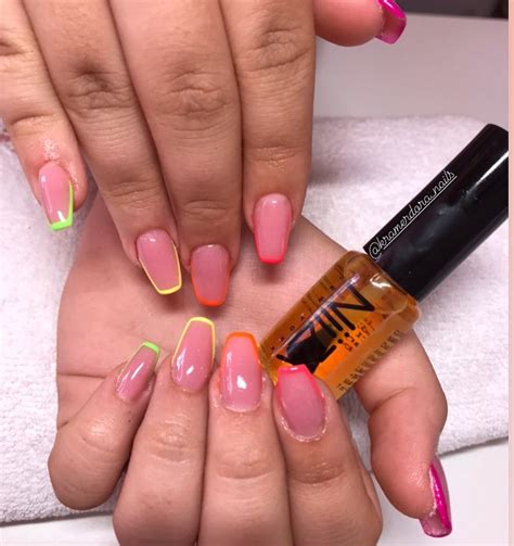 Unhas primavera verão 2021 14 Blog da Pajaris Biquínis Moda