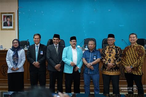 Luar Biasa Uns Kembali Tambah Enam Guru Besar Baru Dari Berbagai