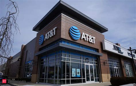 att restores service  hours  outage telecom news  telecom