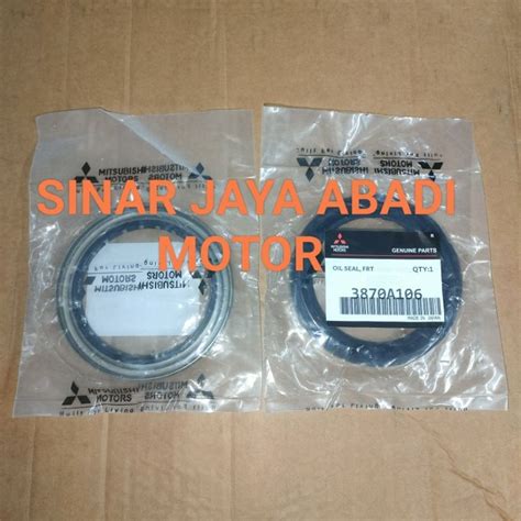 Jual OIL SEAL FRONT WHEEL HUB MITSUBISHI TRITON 3870A106 OIL SEAL RODA