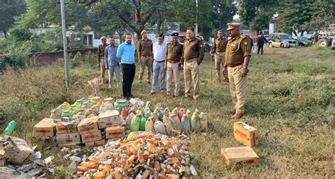 Rats Started Tasting The Liquor Kept In The Warehouse Of The Police Station In Kannauj 960