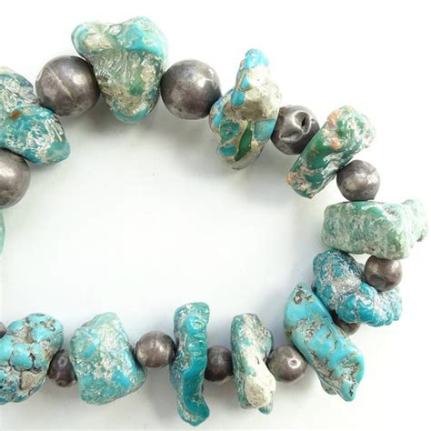 Old Native American Turquoise Nugget Graduated Neckl Gem