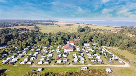 Campingurlaub An Der Ostsee Zingst Und Pruchten Laden Ein