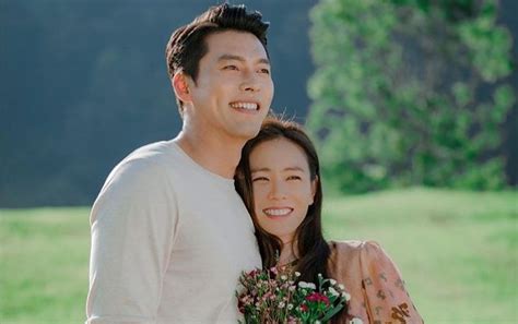 Hyun Bin Dan Son Ye Jin Kepergok Pelukan Di Wrap Up Party Crash