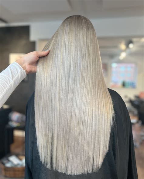 Icy Blonde Hair Ideas For A Fresh Look In Trending Styles