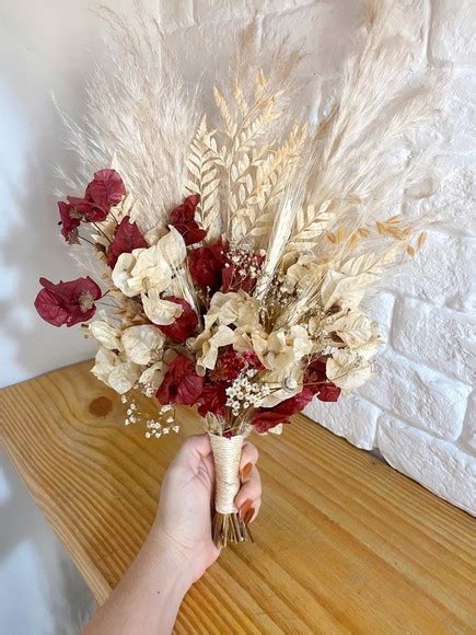 Buqu De Flores Secas Off White E Marsala Elo