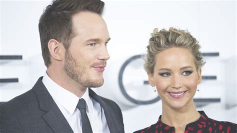 Chris Pratt Talks Passengers Sex Scene With Jennifer Lawrence