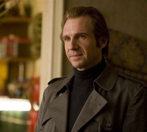 Michael Berg / Ralph Fiennes (The Reader) | Ralph fiennes, Film genres, Readers