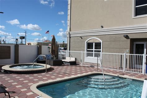 Country Inn And Suites By Radisson Tampa Airport North Fl In Tampa Best Rates And Deals On Orbitz