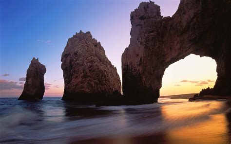 Explore All The Secrets Behind The Iconic Cabo San Lucas Arch And The