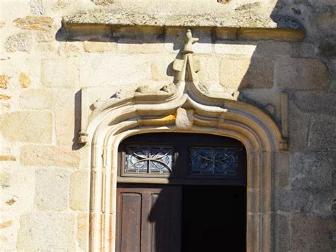 Église de la Nativité de la Très Sainte Vierge Les Cars