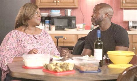 Retta Husband Is Good Girls Star Retta Married Celebrity News