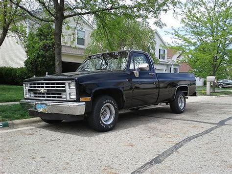 Sell used 1986 chevy c10 in Blacklick, Ohio, United States