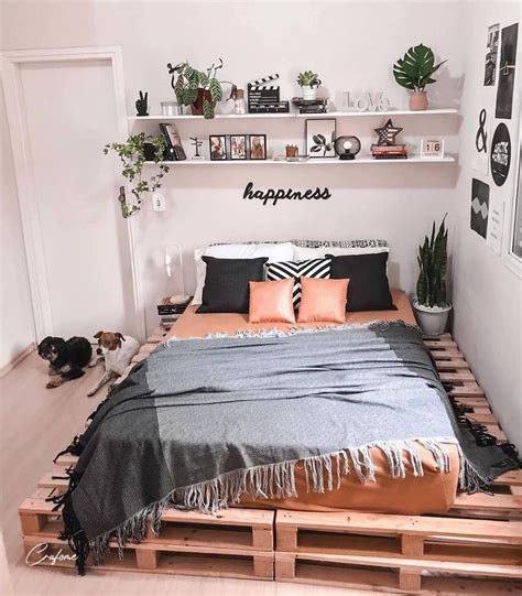 50 Adorable Pallet Bed Ideas You Will Love Crafome Dorm Room