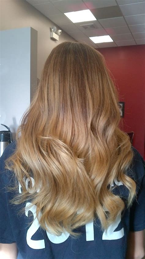 Blonde Highlights In A Soft Ombre Honey Blonde Hair Blonde