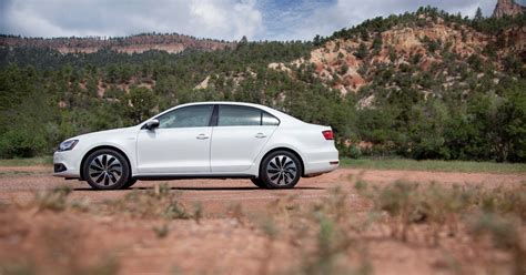 Review: Volkswagen Jetta Hybrid | WIRED