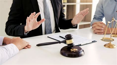 Les Raisons De Recourir Aux Services Dun Avocat En Droit Du Divorce