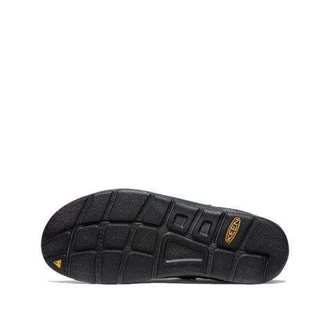 KEEN Uneek II OT Sandals Black THEROOM