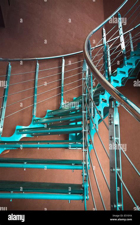 Spiral Staircase Modern Hi Res Stock Photography And Images Alamy