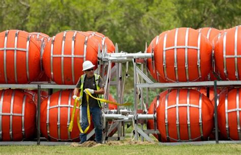 Ordenan A Texas Retirar Muro Flotante De Boyas En R O Bravo Sre