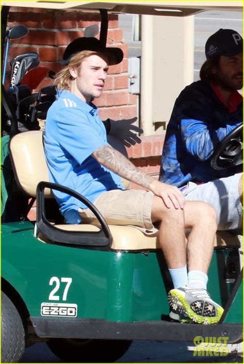 Justin Bieber Spends The Afternoon On The Golf Course Photo 4165758