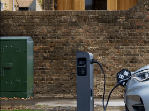 Bt To Use Street Cabinets As Ev Chargers