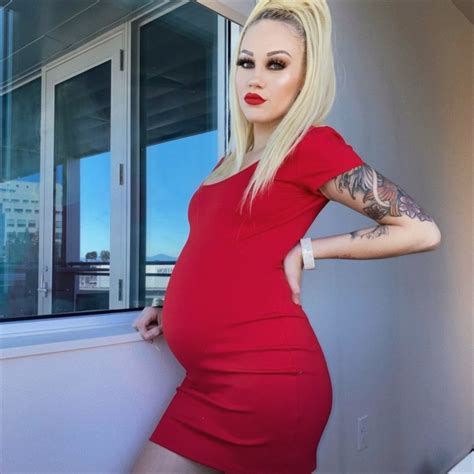 Nothing Like A Hot Tattooed Blonde