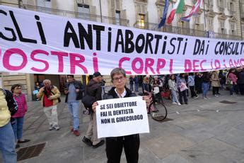 Pro Life Nei Consultori Opposizioni In Rivolta Fdi Nessun Attacco A