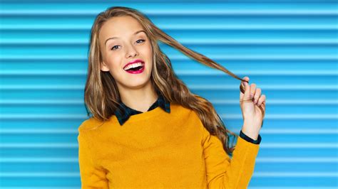 day effect  freshly washed hair