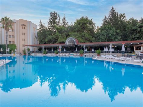Armas Kaplan Paradise Hotel