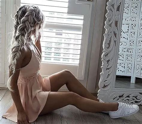 Vestidos Color Nude Para Lucir Atractiva Y A La Moda