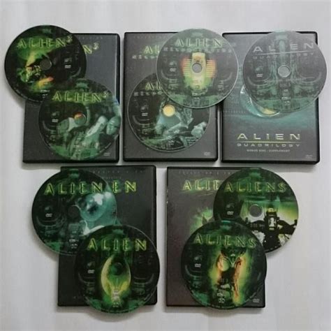 ALIEN Quadrilogy DVD Box Set Alien Aliens Alien3 Alien Resurrection