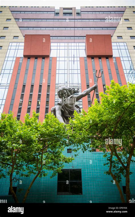 Usa Oregon Portland Statue Portlandia Hi Res Stock Photography And