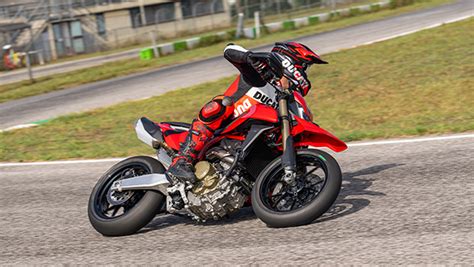 Top 5 Things About The New Ducati Hypermotard 698 The Single Cylinder