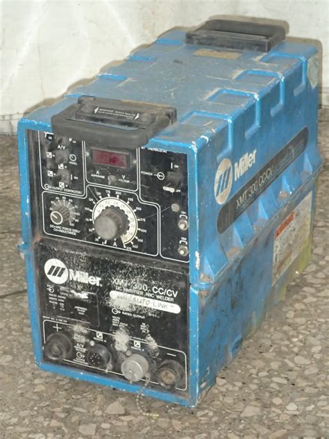 Miller Xmt 300 Cccv Welder 336695