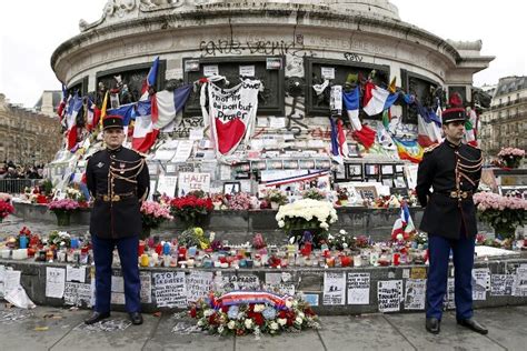 Par S Conmemora Los A Os De Los Atentados Contra Charlie Hebdo