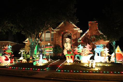 Deerfield Plano Christmas Lights Map | Shelly Lighting