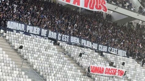 Banderole des UB87 au centre d entraînement des Girondins actu