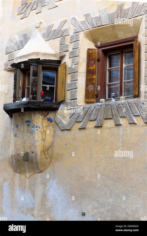 Oriel Window Historic House Sgraffito Facade Decorations Ardez