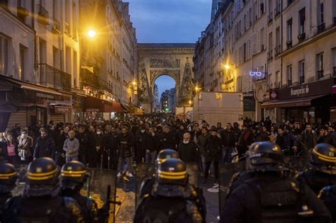 Kurdes Tués à Paris La Motivation Raciste Du Suspect Retenue