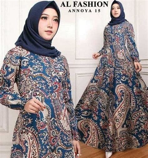 Model Baju Kain Satin Motif Bunga Coretan