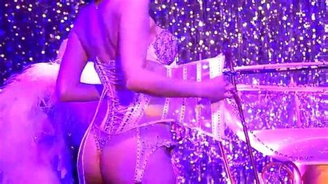 Watch Burlesque Naked Hot Woman Babe Porn SpankBang