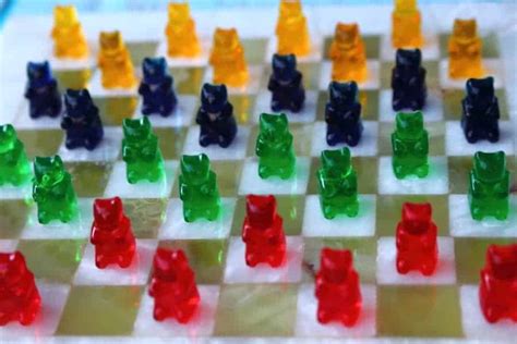 Sugar-Free Gummy Bears are healthy, easy and delicious