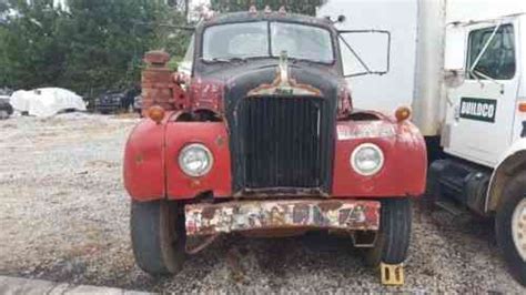 Mack 1949 This Vehicle Was Part Of An Estate Purchase Vans Suvs